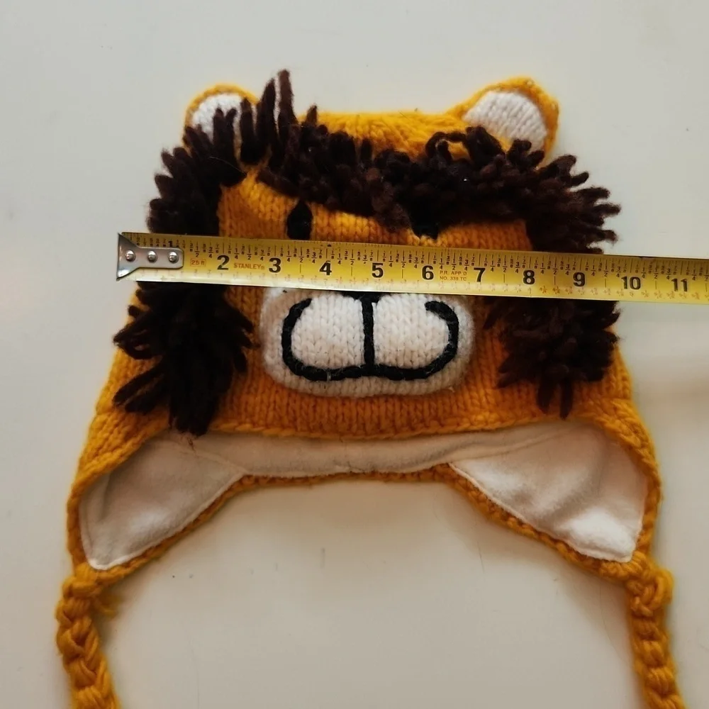Lion knit crochet beanie hat